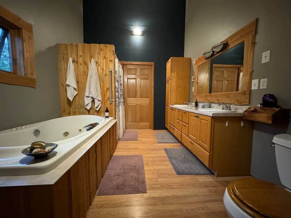 Master Bath, Double sink , shower Jacuzzi tub and shower . 