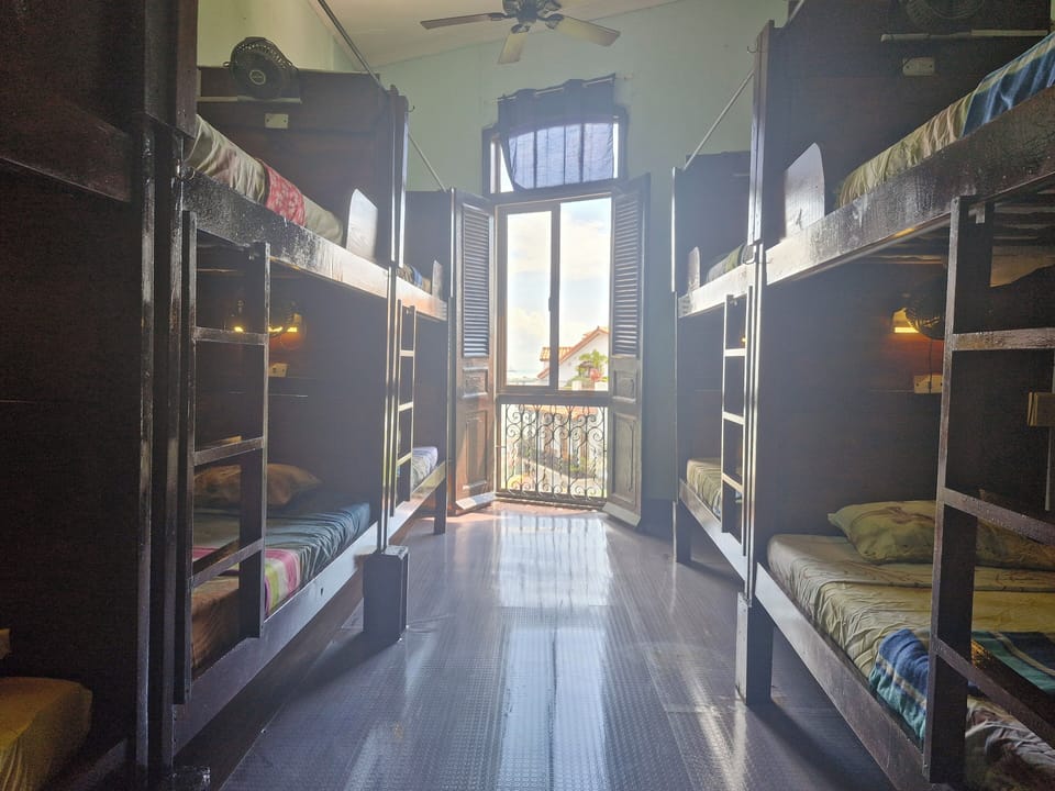 Basic Shared Dormitory | WiFi (free)