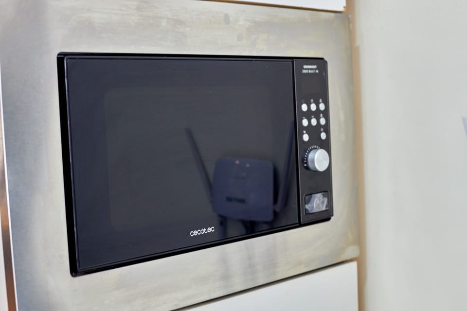 Microwave