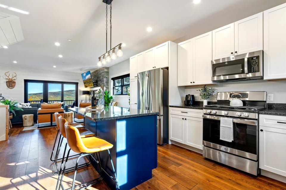 Our fully stocked kitchen is ready for large groups. 