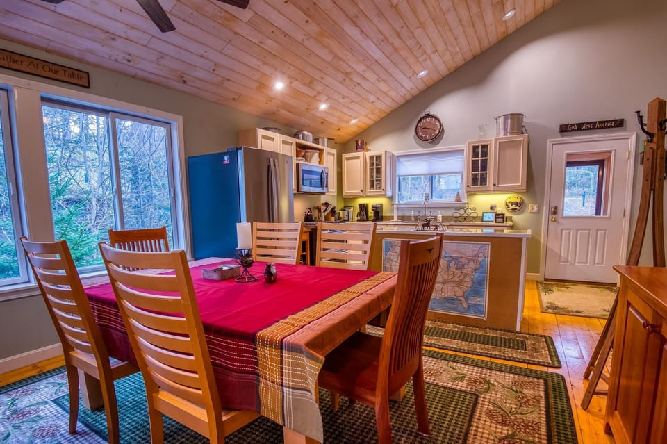 Dining room with seating for six