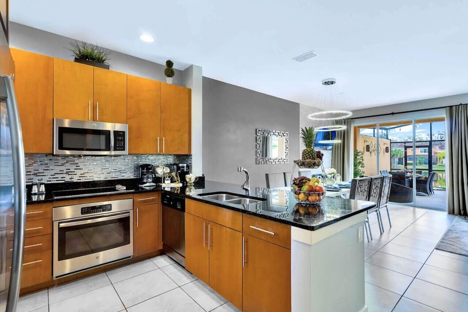 Open and modern floor plan#Disney #Parks #kingdom #springs #RegalOaks #resort #Vacation #Rental #waterpark #Kissimmee #Orlando #universal #citywalk