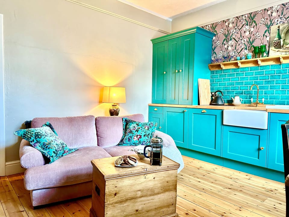 Windfall, Ryde: Open planned kitchen, sitting room and dining room