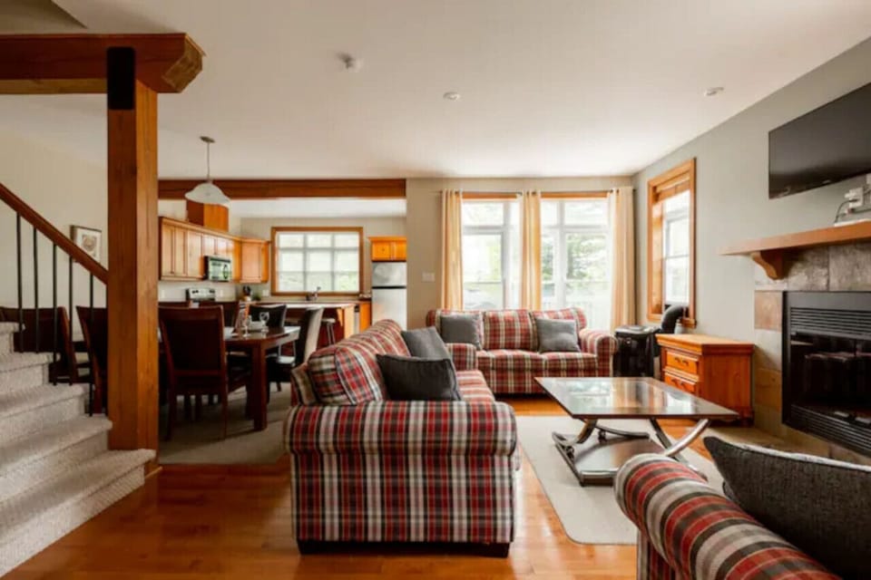 `A lovely cottage house right on the Golf course`