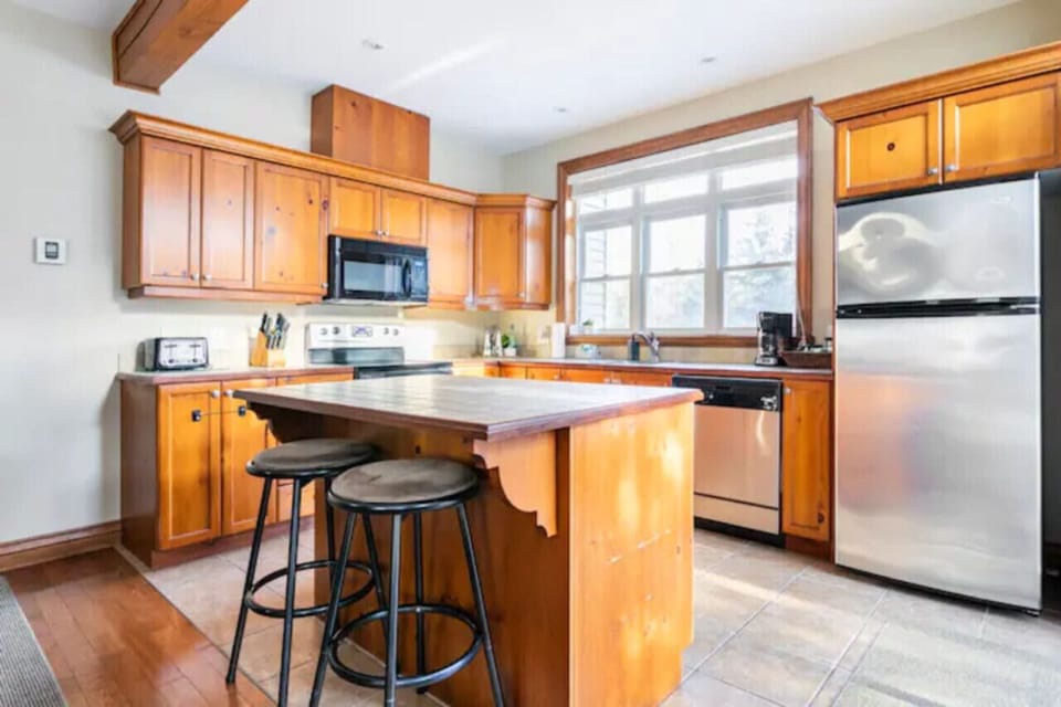 `Amazing kitchen, felt like home. Do visit`