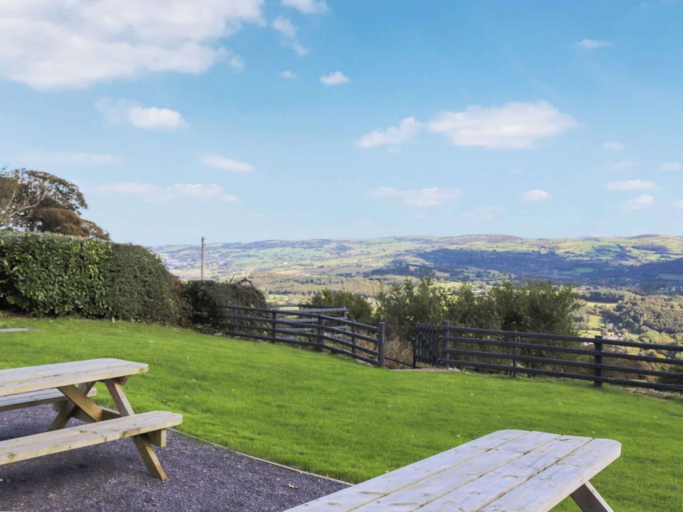 Sitting-out-area | Rhiw Farmhouse, Rowen, near Conwy