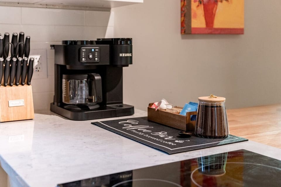 Start your day with a fresh cup of coffee from either grounds provided or bring K-cups for your dual function luxury coffee maker.