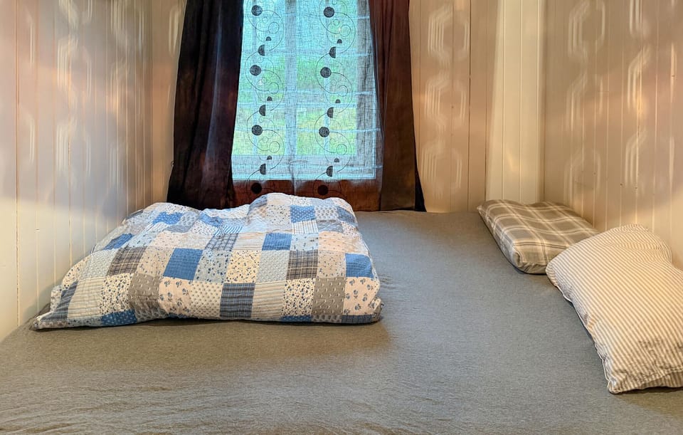 bed
