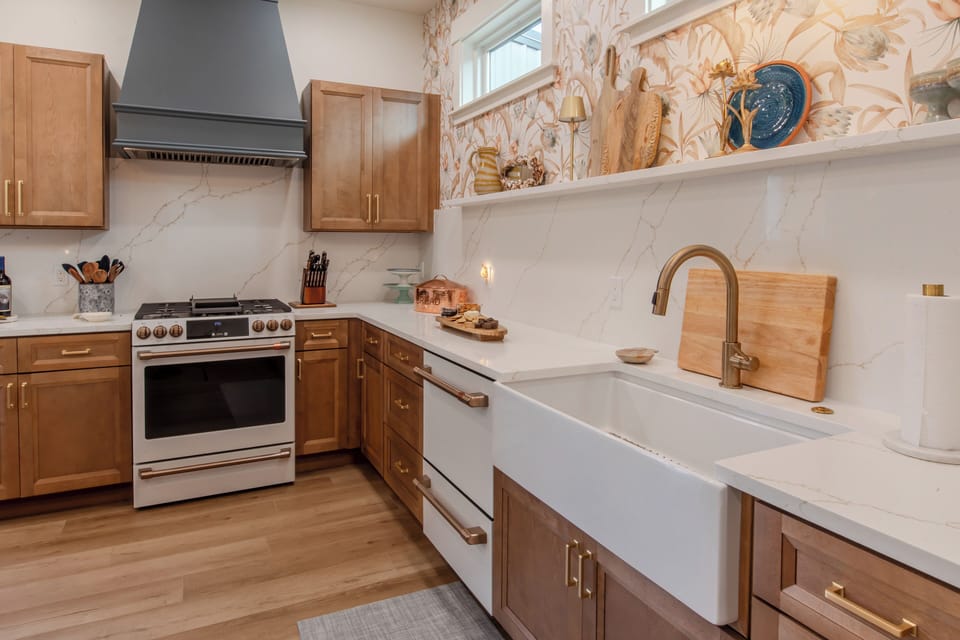 A large oven and gas stovetop are ready for your group to cook up a storm