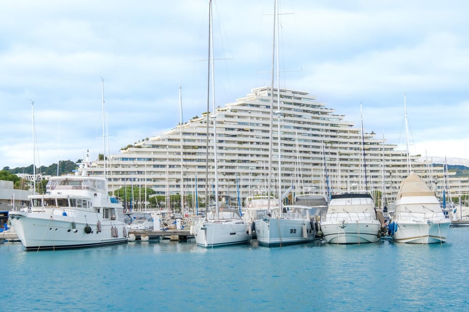 Marina