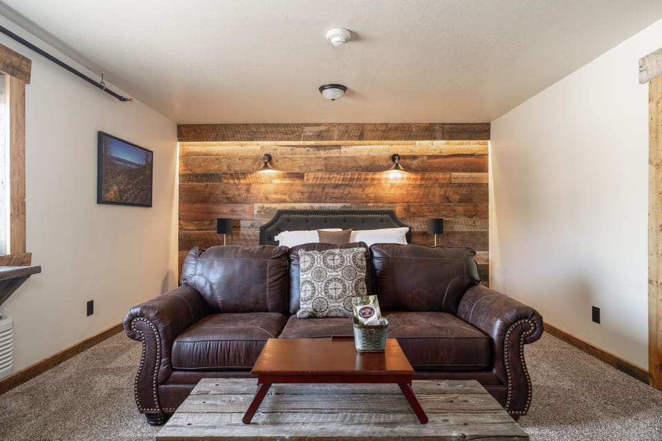King Bed and Sleeper Sofa