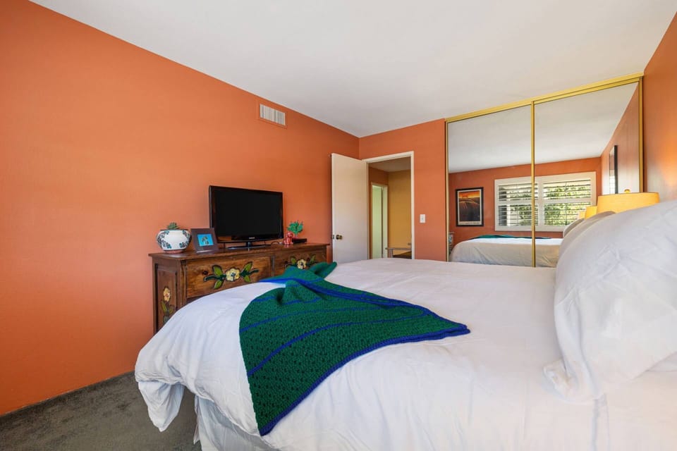 Guest Bedroom with Closet