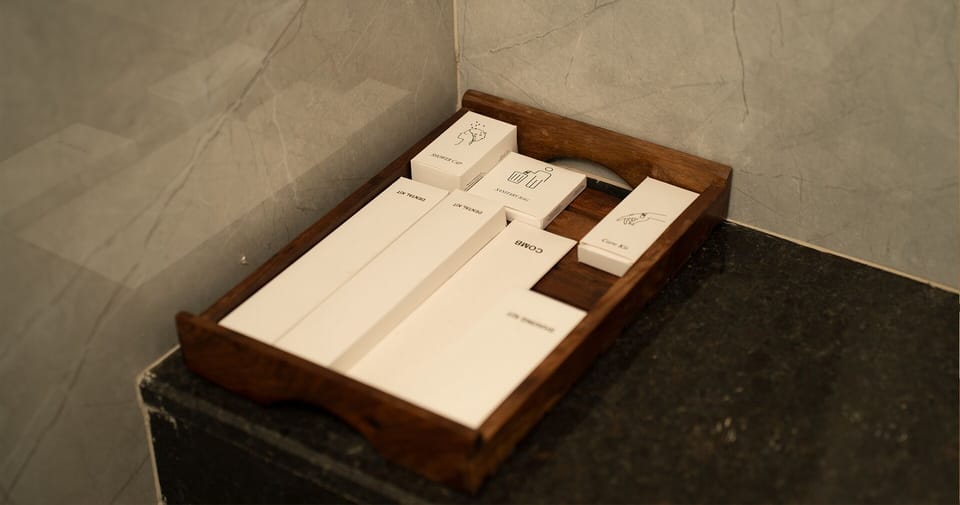 Premium Room | Bathroom amenities | Shower, rainfall showerhead, towels, shampoo