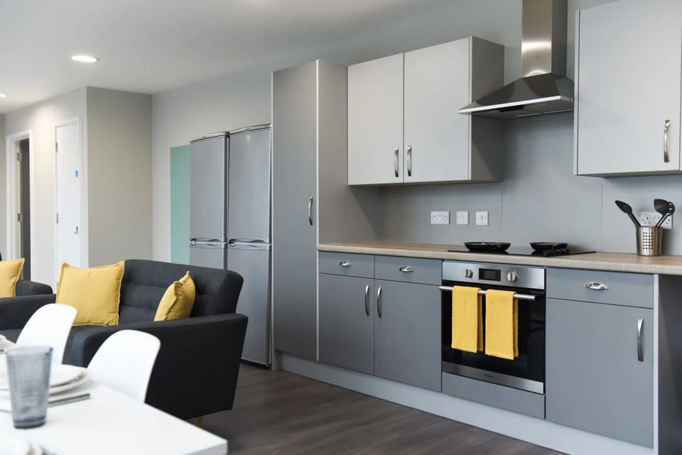 Single Room, Non Smoking | Shared kitchen