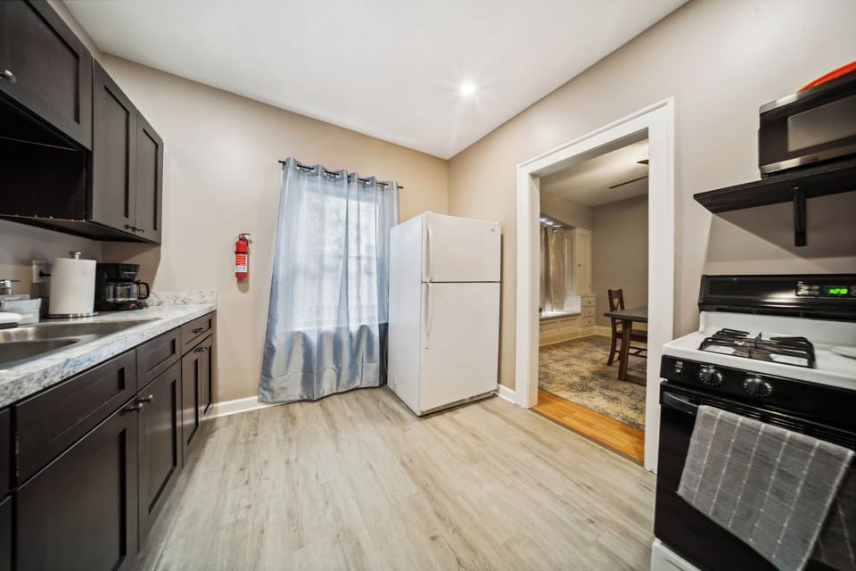 Well-stocked kitchen for all your cooking needs.
