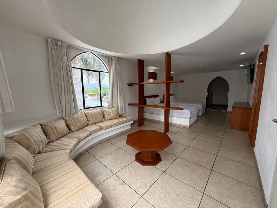 Junior Suite, 2 Double Beds | Free WiFi, bed sheets