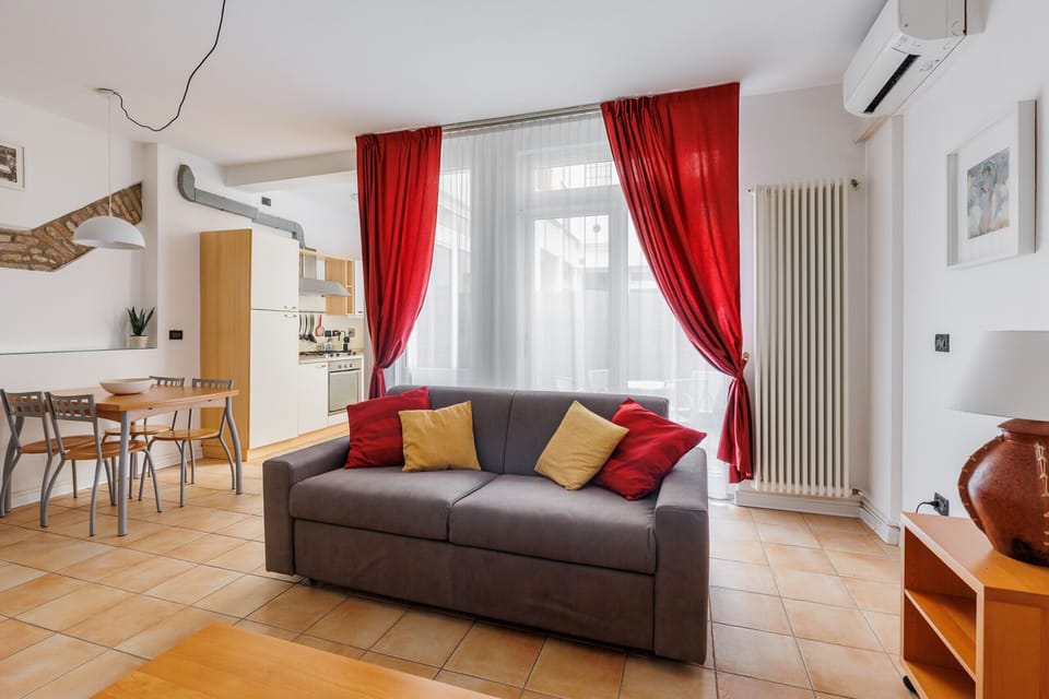 House | 1 bedroom