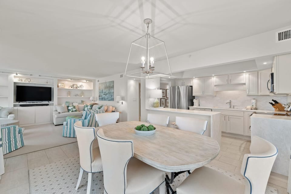 Condo, Multiple Beds (SeaSpray West 801- Gulf Front) | Interior