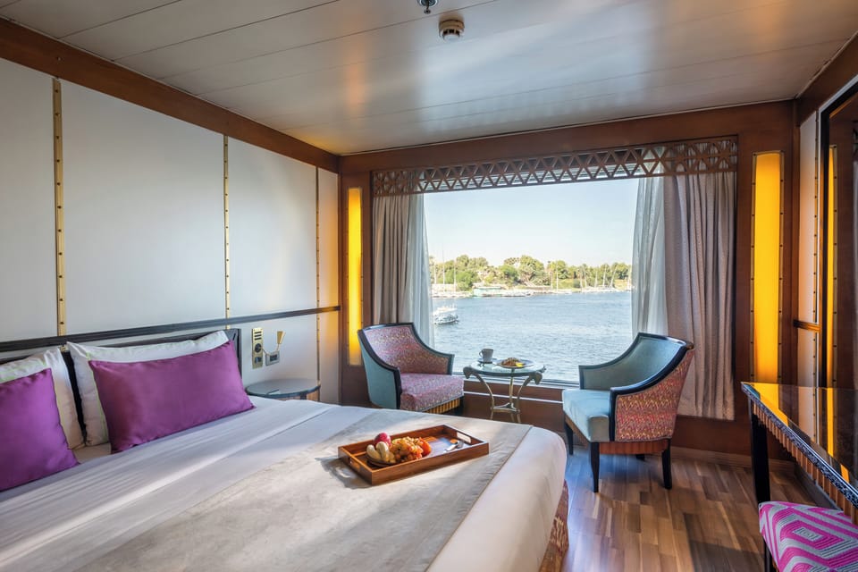 Double or Twin Room | Premium bedding, minibar, in-room safe, bed sheets