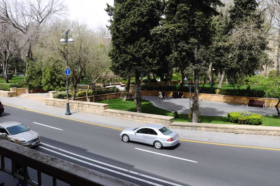 Deluxe Apartment, Sea View | 3 bedrooms, in-room safe, desk, laptop workspace
