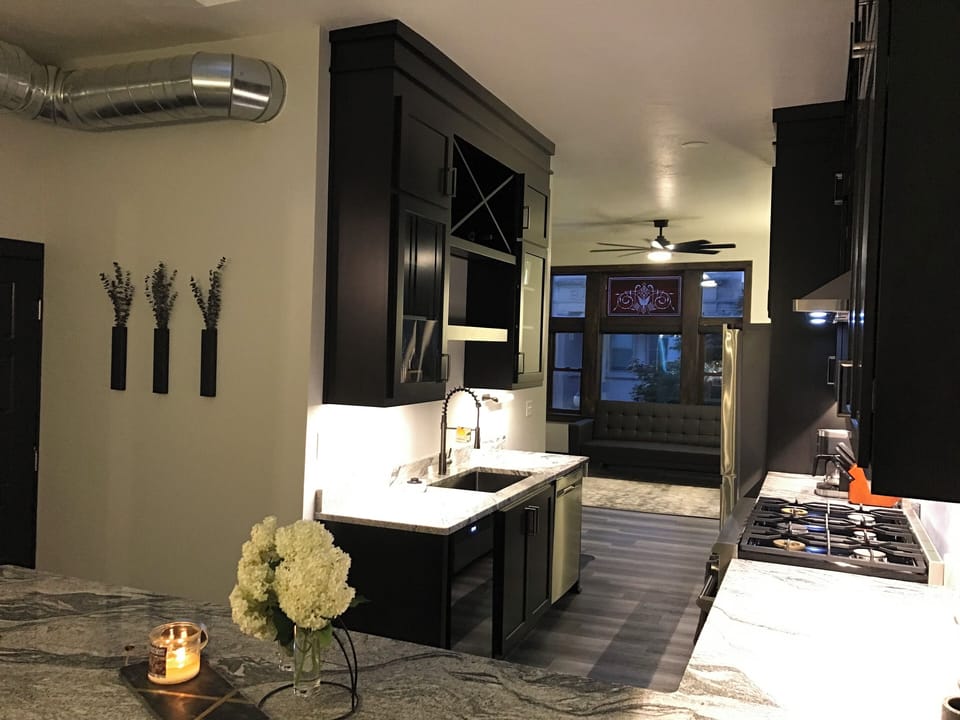 Private kitchen