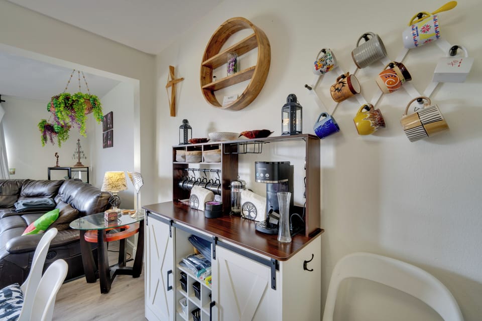 Coffee Bar | Keurig & Drip Coffee Makers | French Press