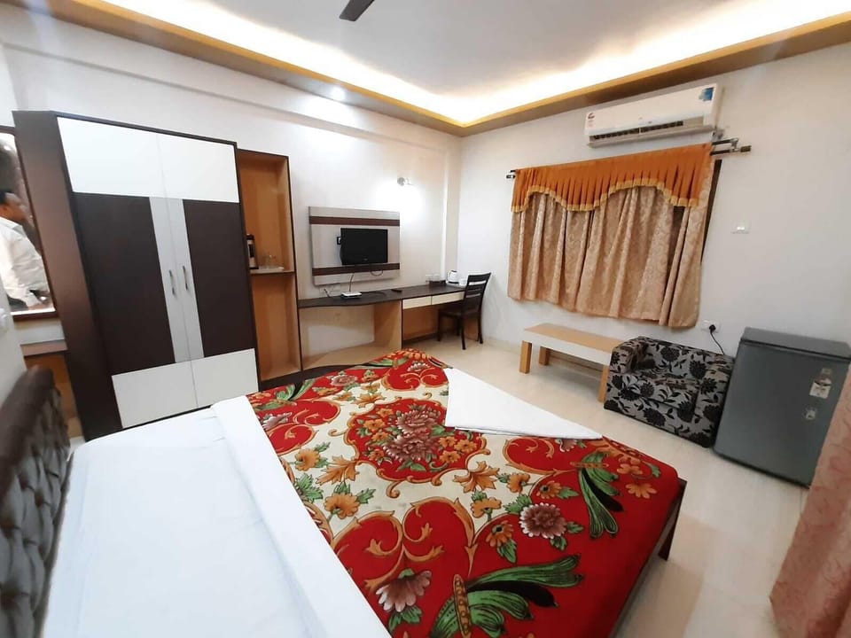 Deluxe Double Room | Desk, free WiFi