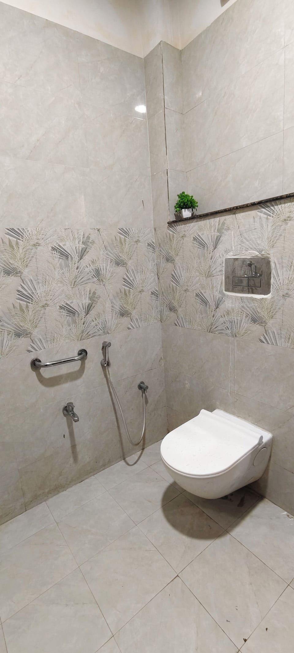 Shower, designer toiletries, towels, soap