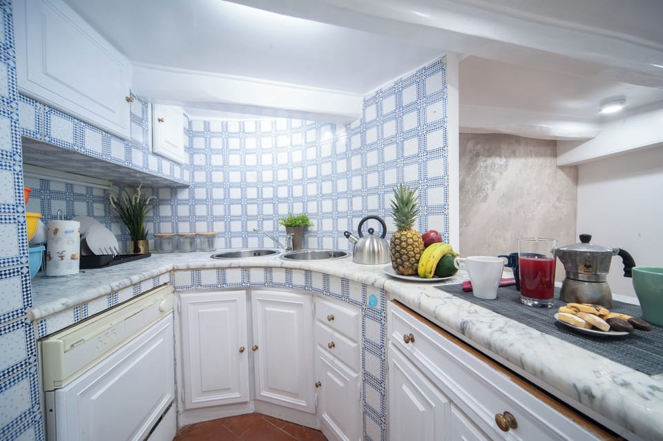 Apartment, City View | Private kitchen | Full-size fridge, stovetop, electric kettle