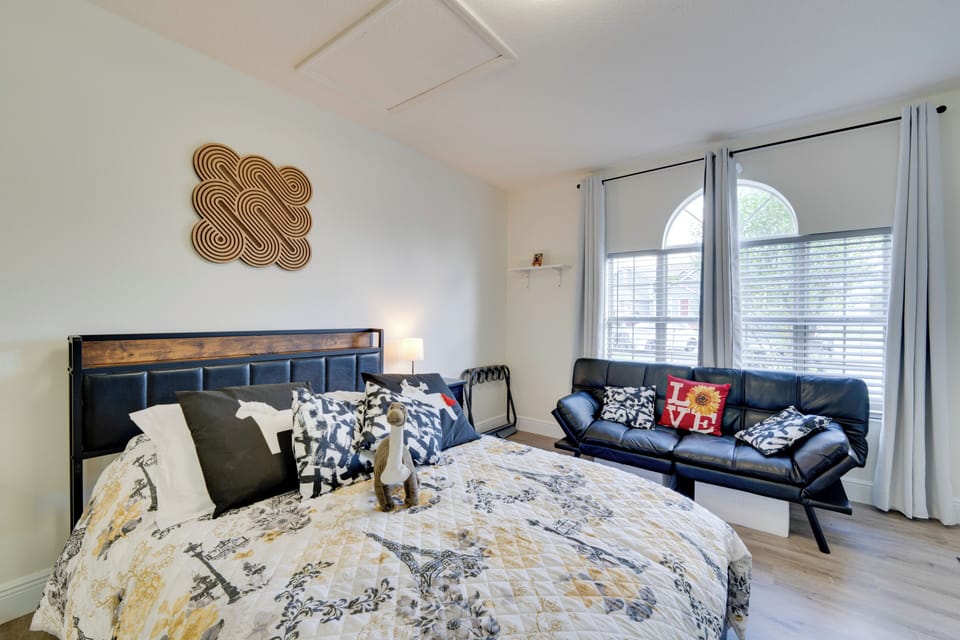 House (0 Bedroom) | Interior