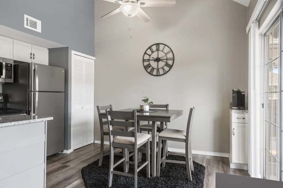 Dining table with seating for 4