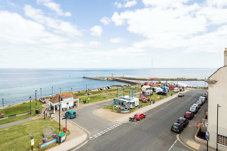 Commondale at the Sandbeck, Whitby - Host & Stay