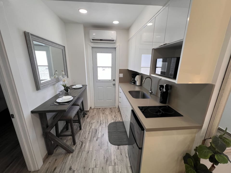 Fridge, microwave, stovetop, highchair