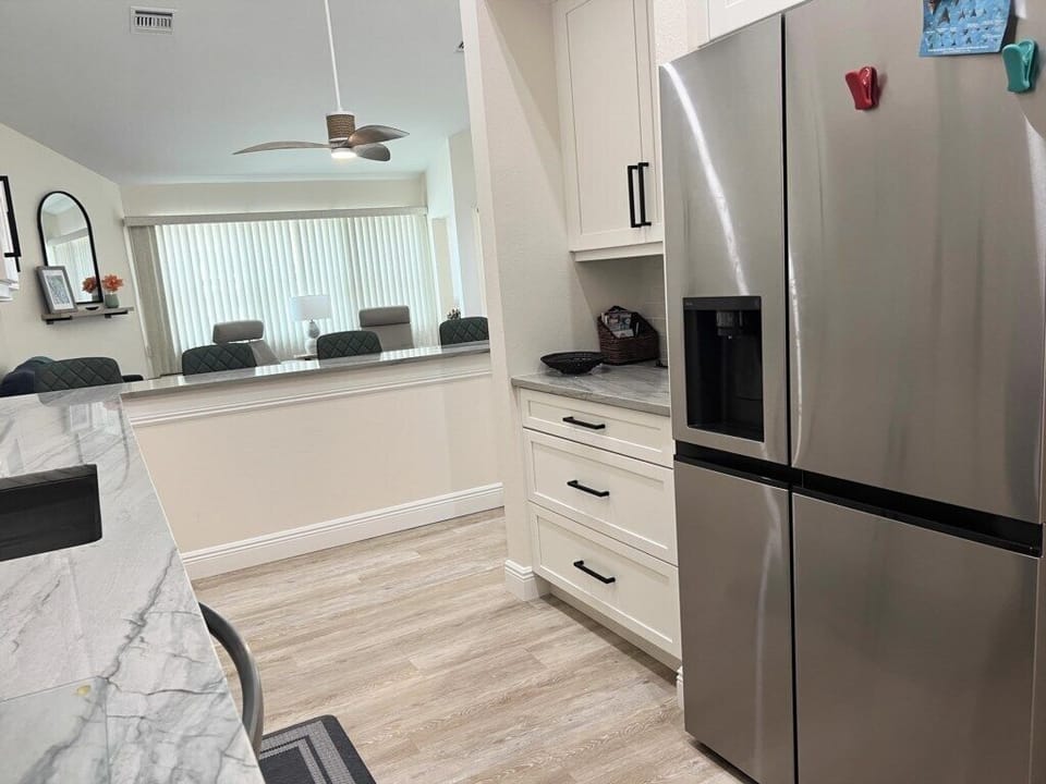2BR at Sandpiper Cove – Pool, Bay, Beachwalk (211)
