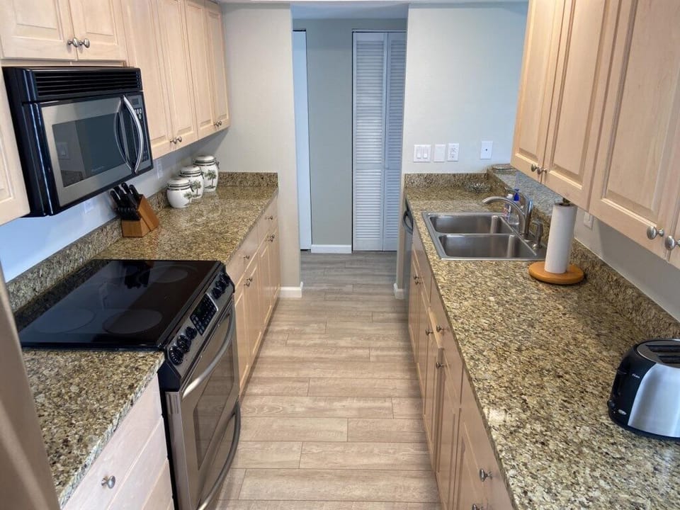 Sunsets & Seabreeze - Stay Gulfside at Tamarind (601)