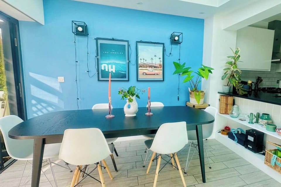 House | Dining