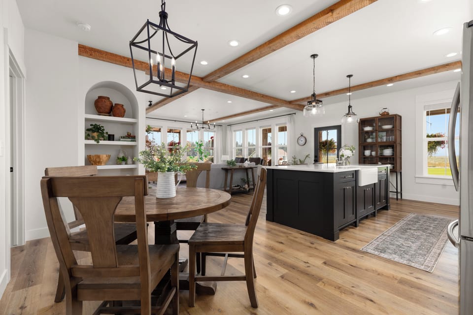 Main home lower level dining & kitchen