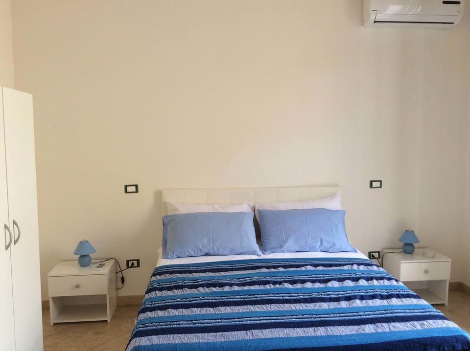Classic Quadruple Room, 2 Bedrooms | 1 bedroom, premium bedding, iron/ironing board