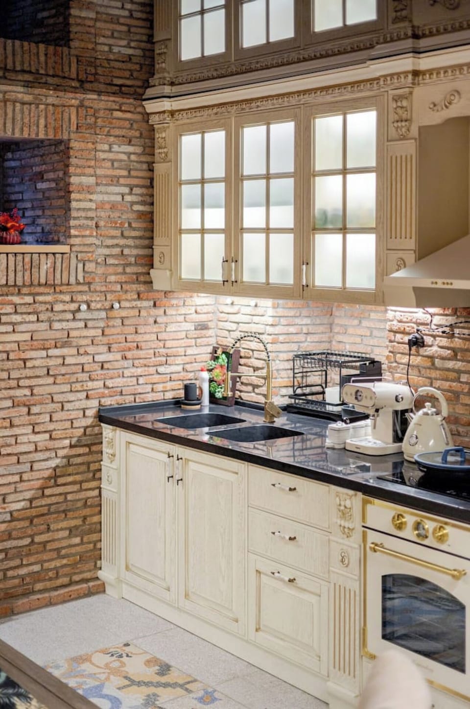 Kitchen with all necessary items
