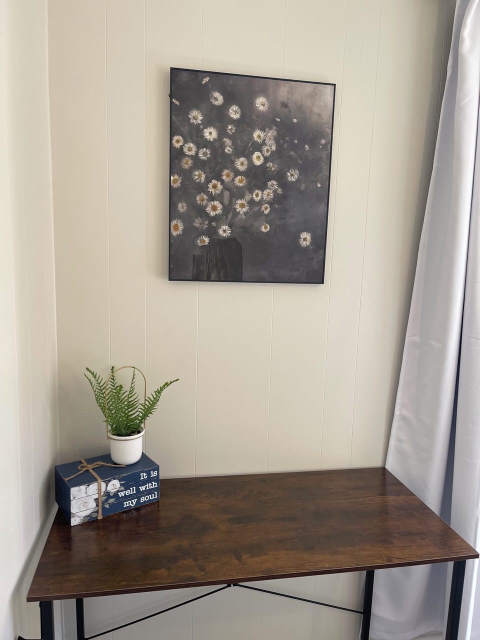 One of two desk available