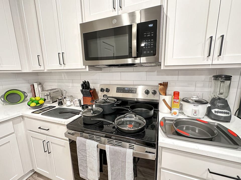 Fully Equipped Kitchen. Uncommon kitchen amenities.