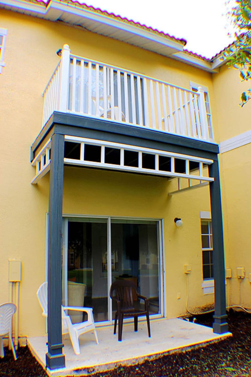 Exterior (Rear)
Patio and Balcony off Master Bedroom