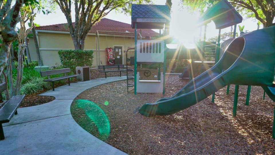 Emerald Island Resort
Playground