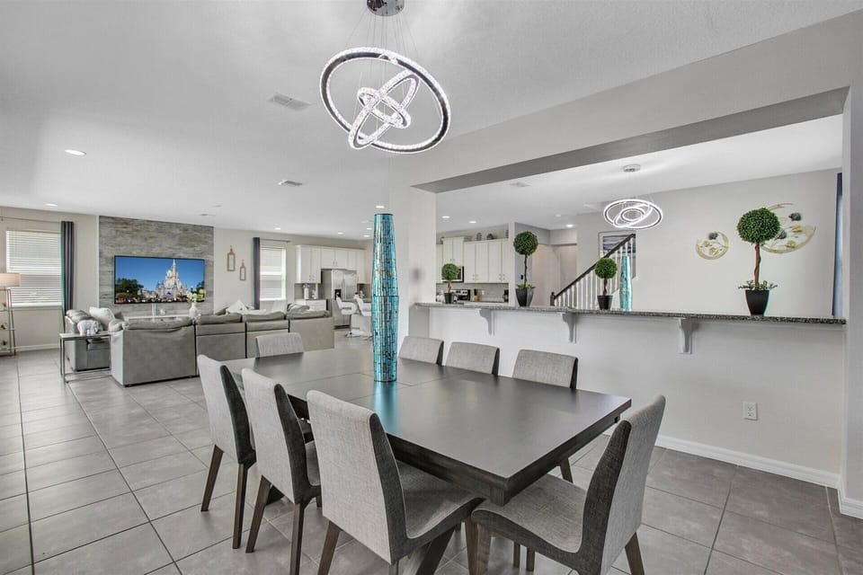 Dining Room 2