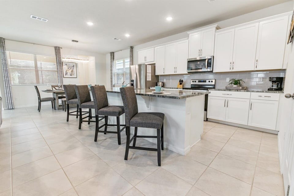 Breakfast Bar