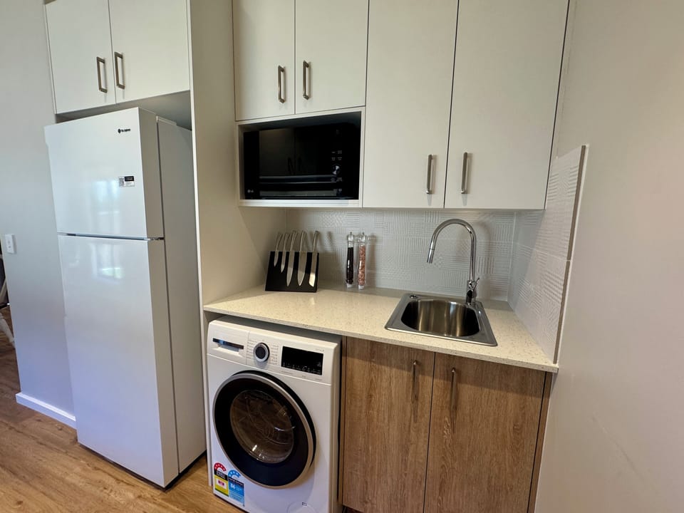 laundry /front loaded  