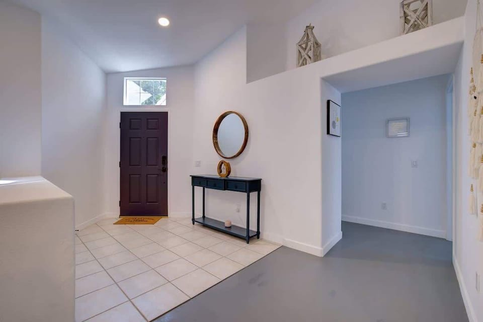 Simple and stylish dining area for family meals or casual mornings
