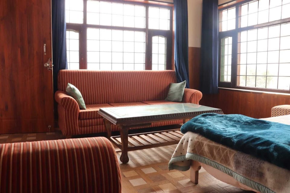 Villa, 3 Bedrooms, Balcony, Mountain View | Free WiFi, bed sheets
