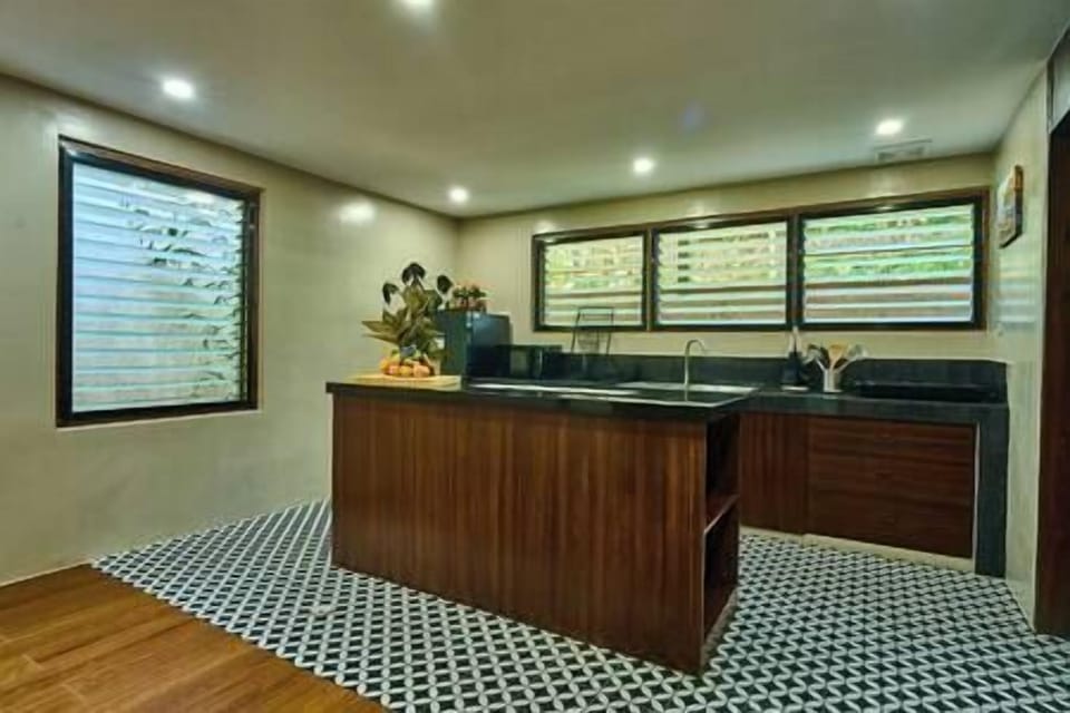 Cuatro Maya by ARAW Residences