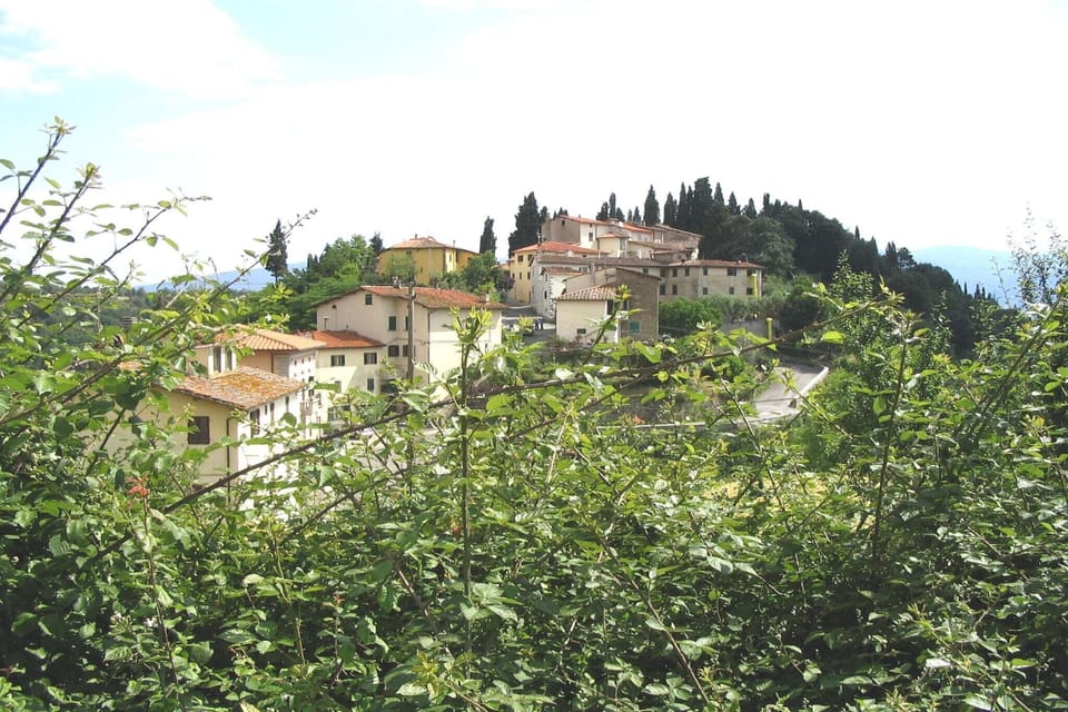 Surroundings [summer] (1-5 km)